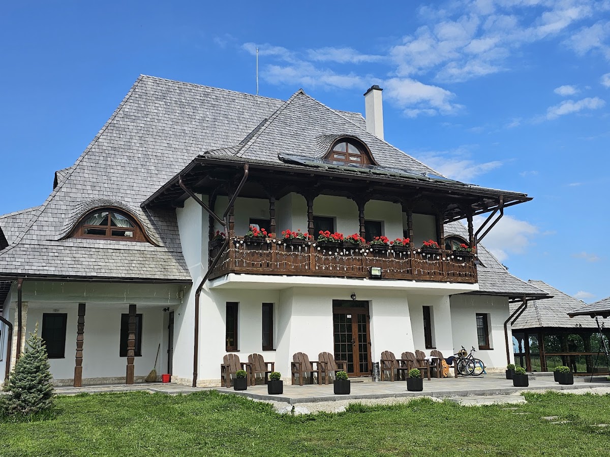 Pensiunea Poiana Vlădesei, Rogojel