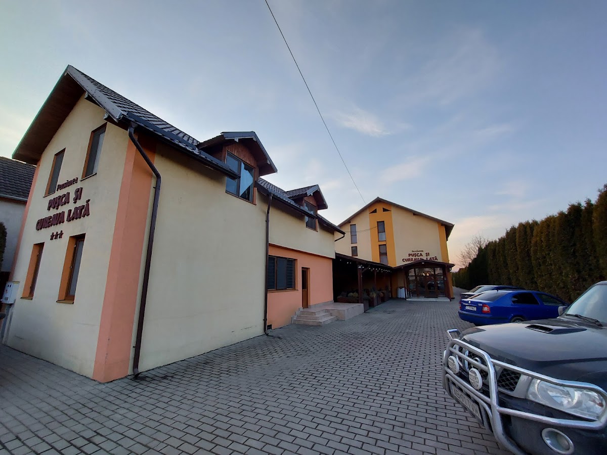 Pensiunea Pusca si Cureaua Lata