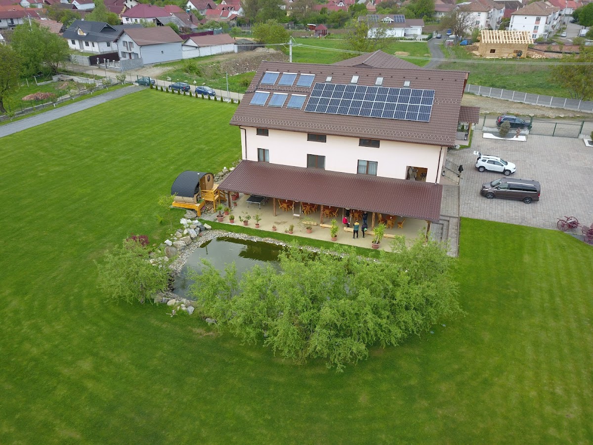 Pensiunea Rai Romanesc - foto 5