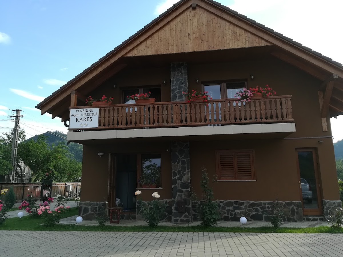 Pensiunea Rareș