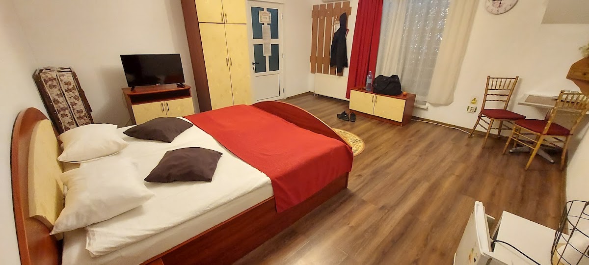 Pensiunea Regal - foto 2