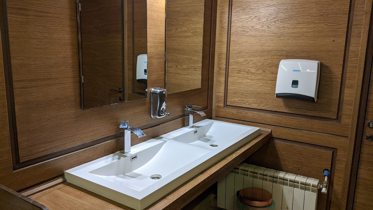 Pensiunea Regal - foto 3