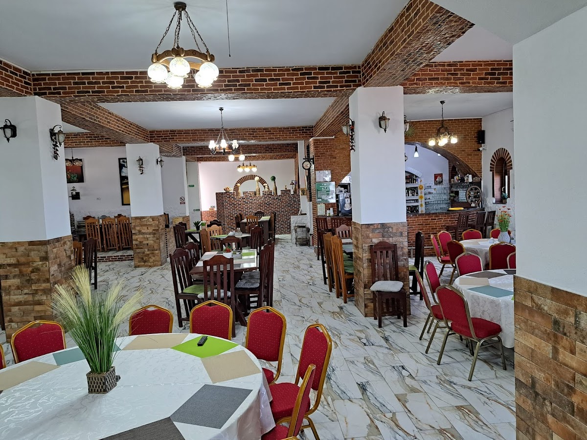 Pension/Restaurant Royal Castle Pascani