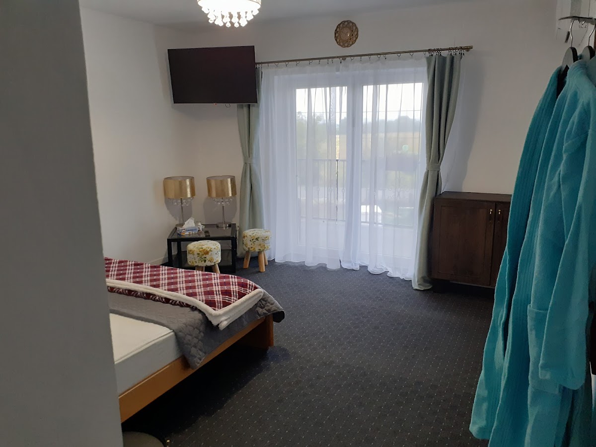 Pensiunea Salcia - foto 2