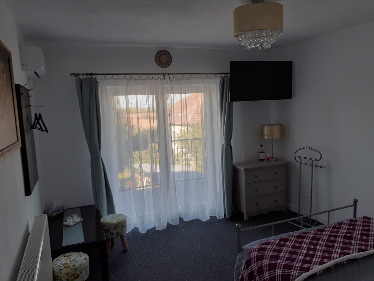 Pensiunea Salcia - foto 3