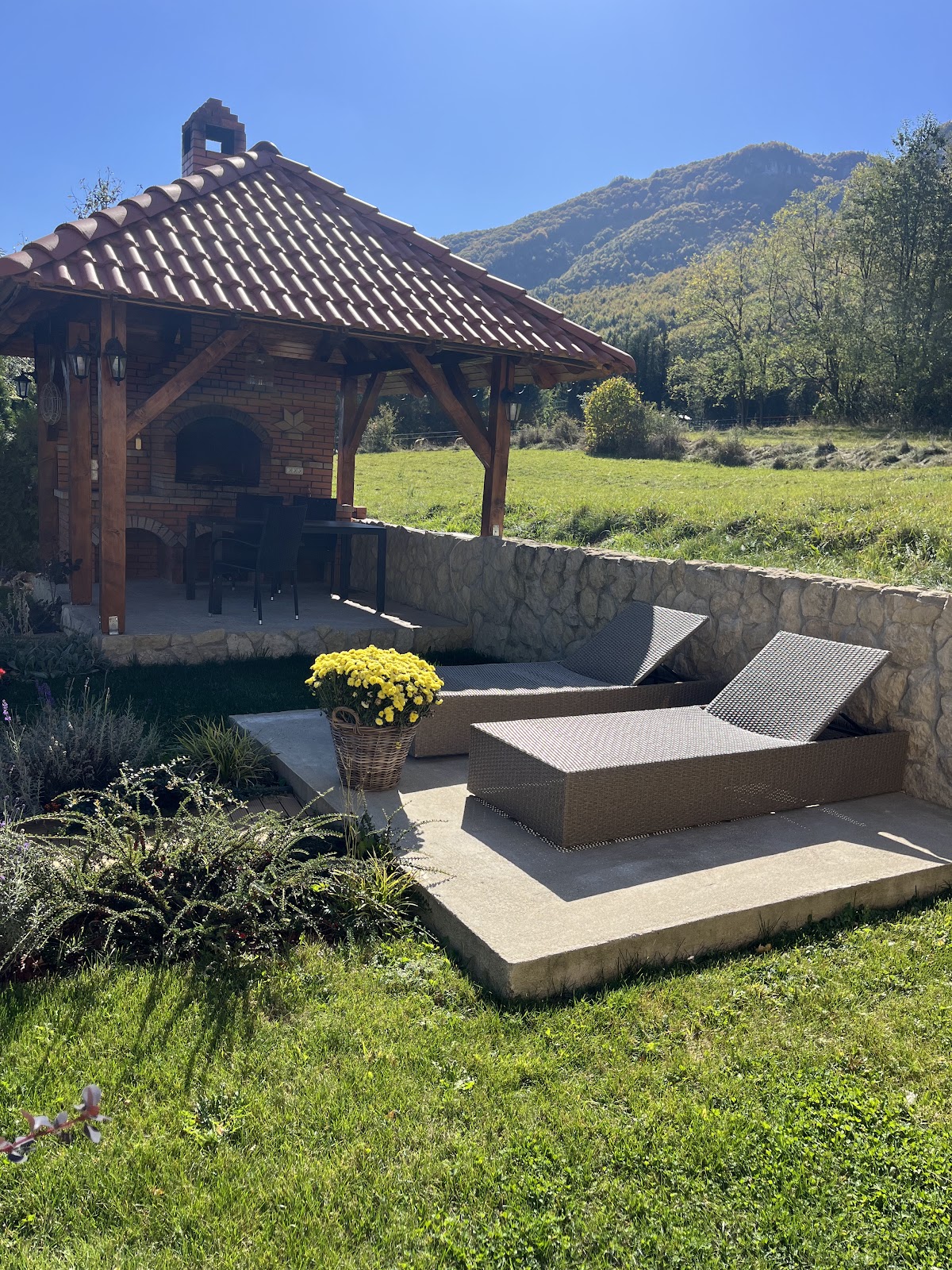 Top House Guesthouse