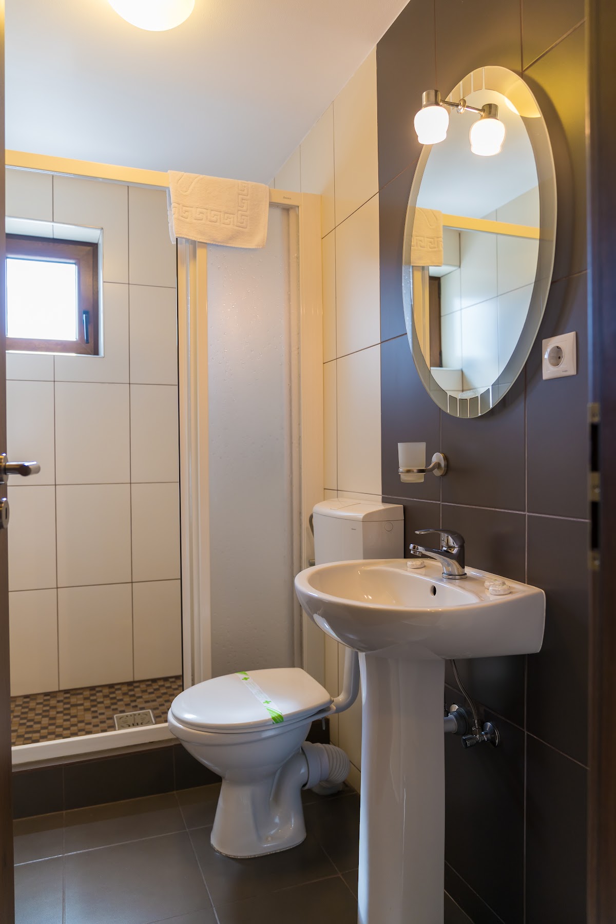 Pensiunea Transilvania - foto 3