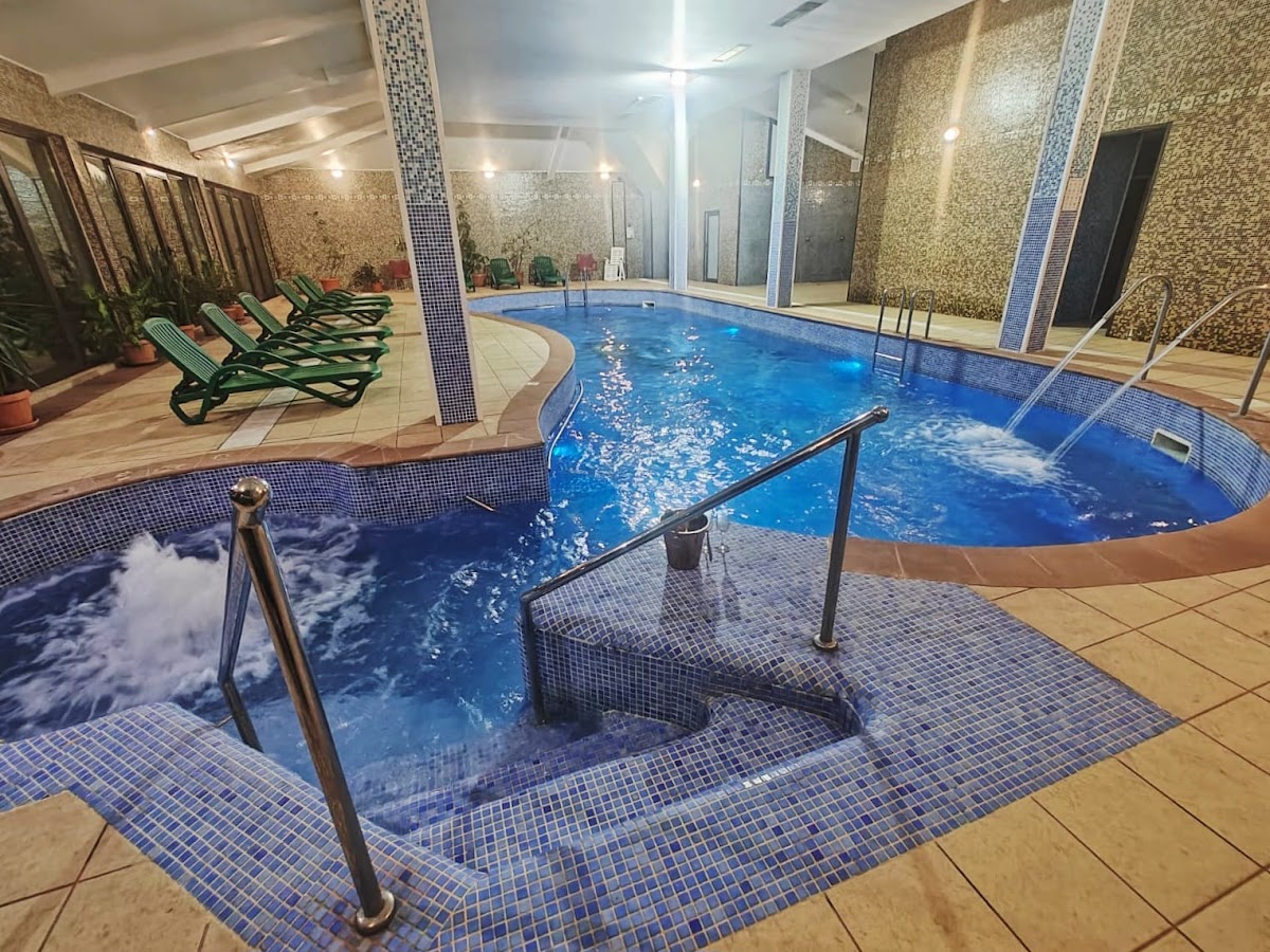 Pensiunea Vadu Izei - Alojamiento, Restaurante, Piscina, Sala de Eventos