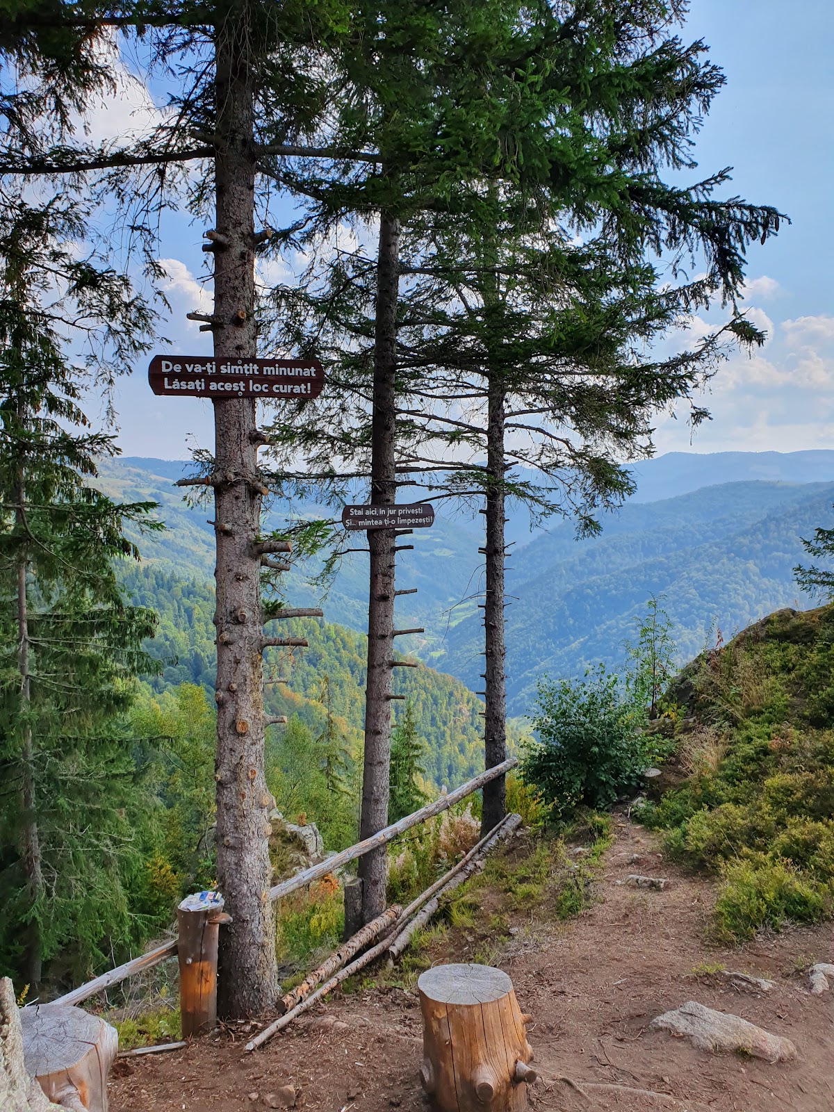 Pensiunea Valea Paradisului