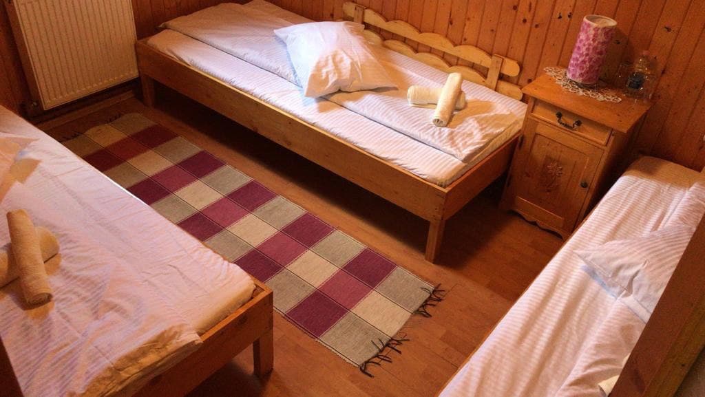 Pensiunea Valea Tonii-Strungari nr.108, judet Alba