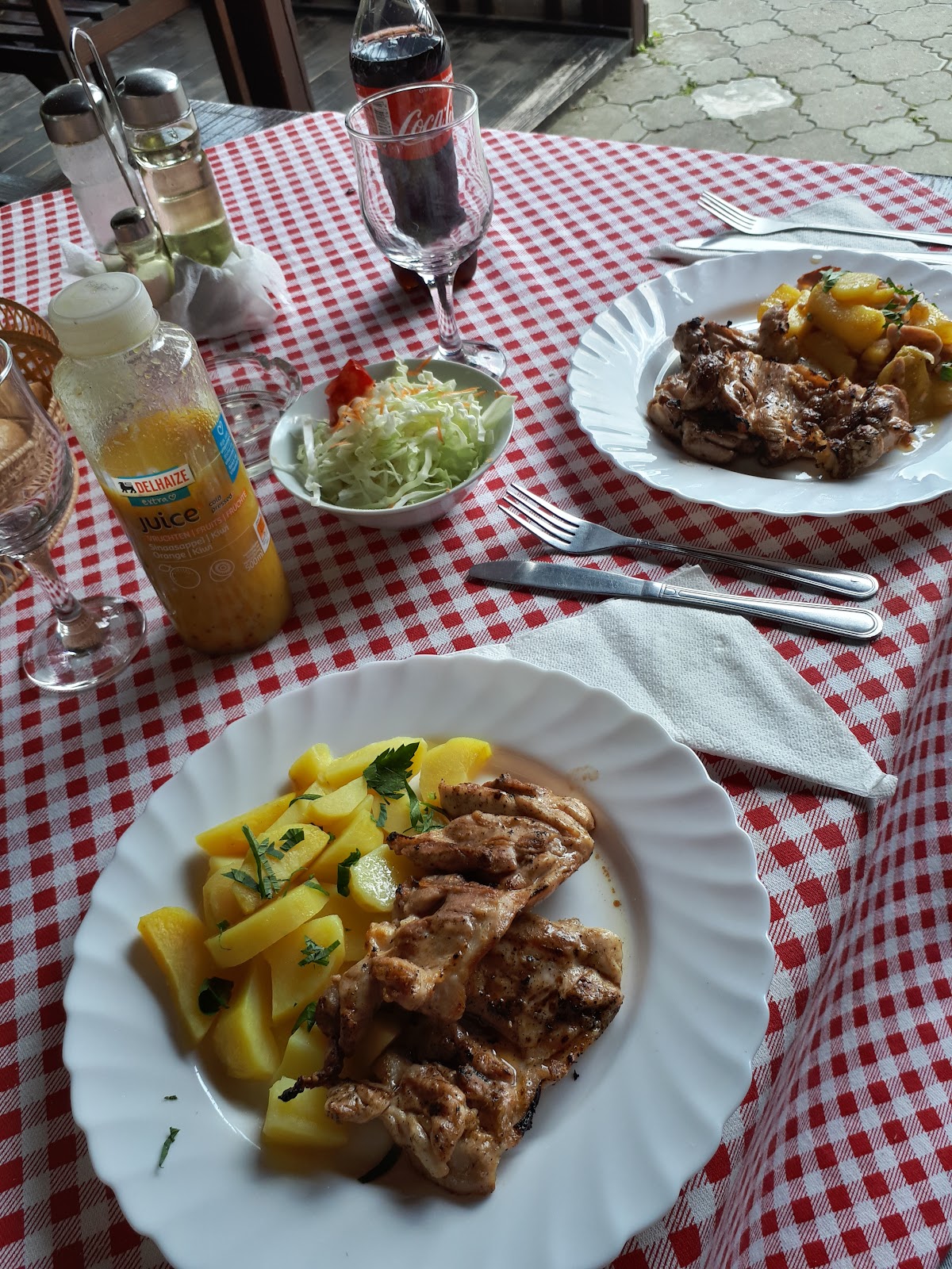 Pensiunea Valea Ursului - foto 2