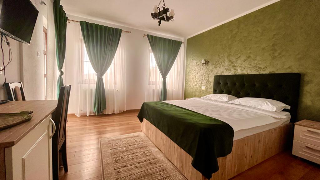 Pensiunea Vânătorul - foto 2