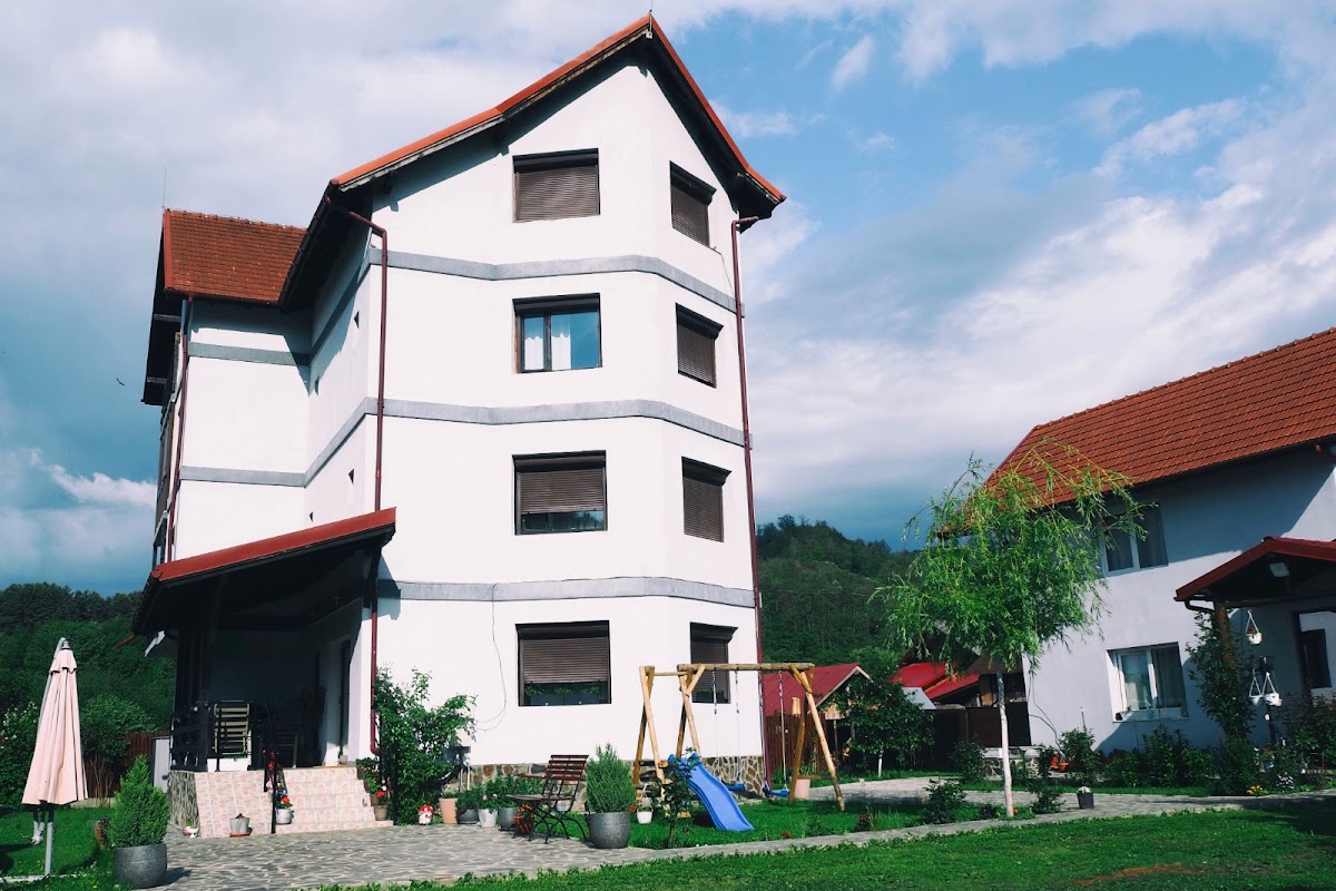 Pensiunea Xandra, Jgheaburi