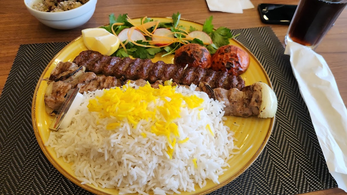 Persis Restaurant (Iranian Restaurant) - foto 4