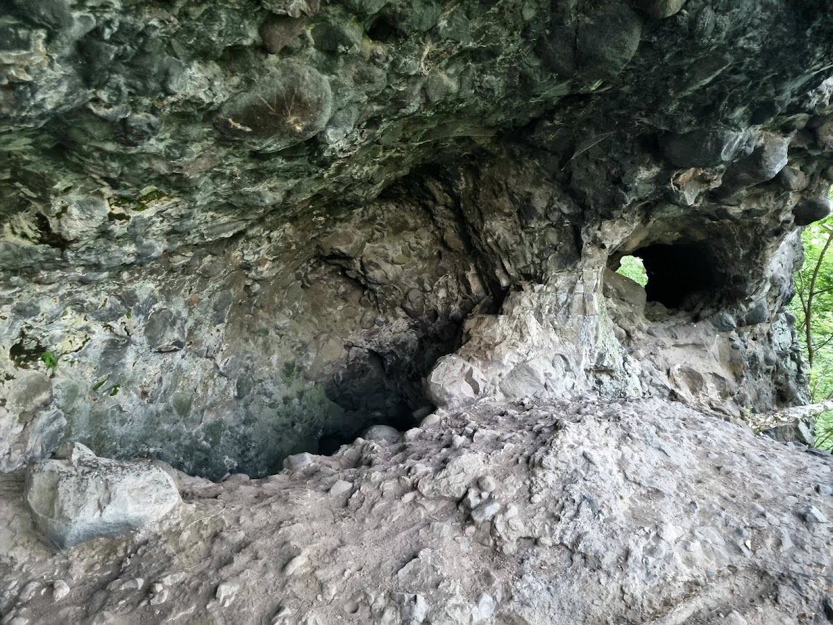 Ladaș-Höhle - foto 3