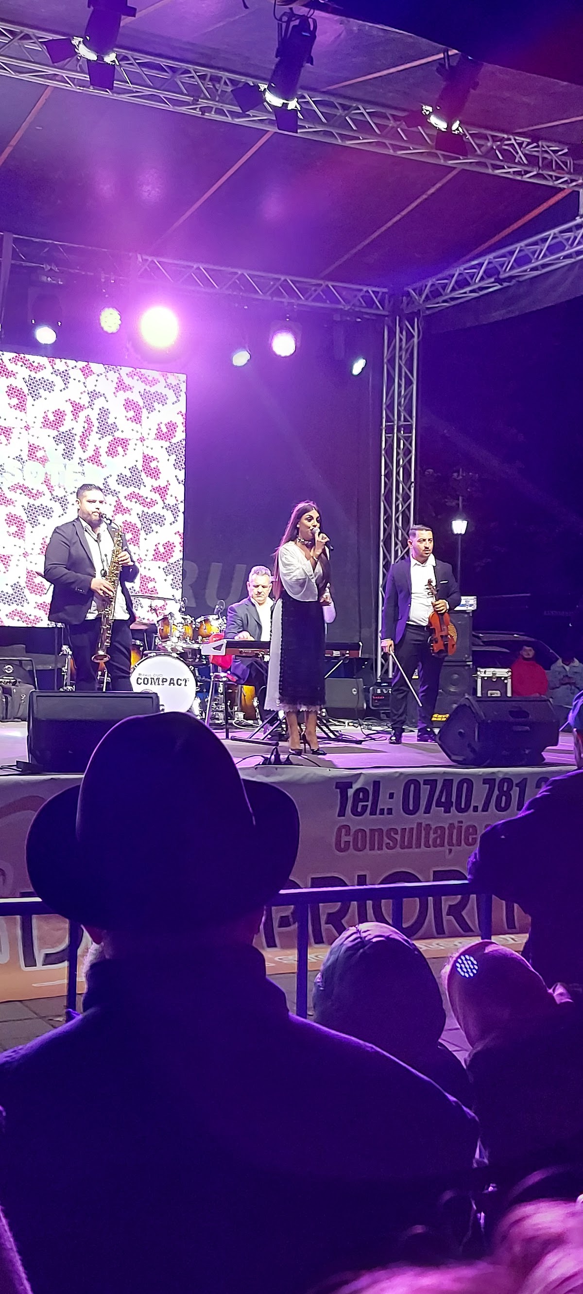 Piata Civica Bailesti