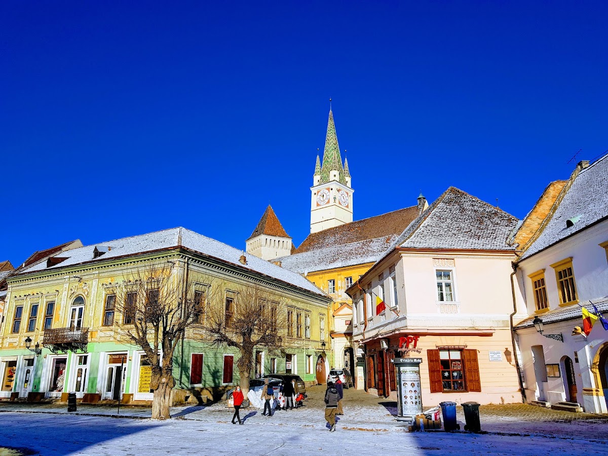 Piaţa "Regele Ferdinand I" - foto 1