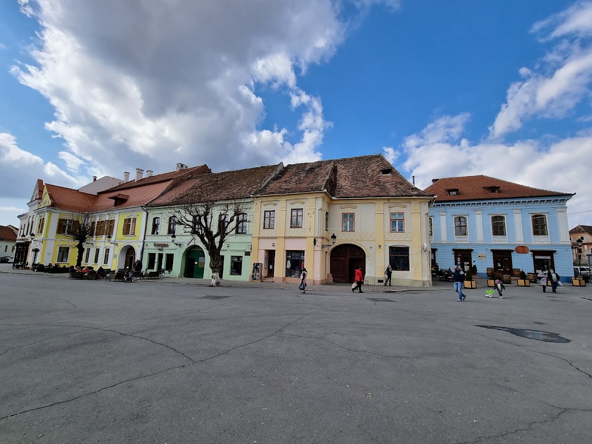 Piaţa "Regele Ferdinand I" - foto 3