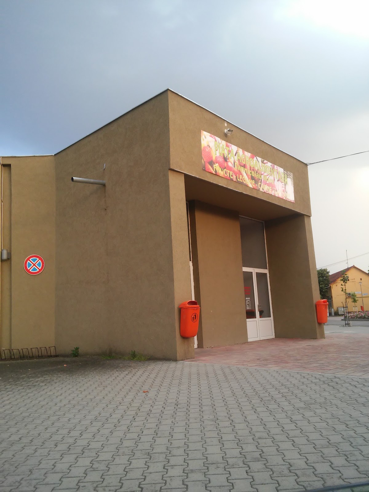 Piaţa Sânnicolau Mare - foto 3