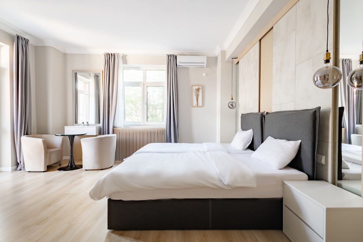 Piccolo Mondo By CityBookings