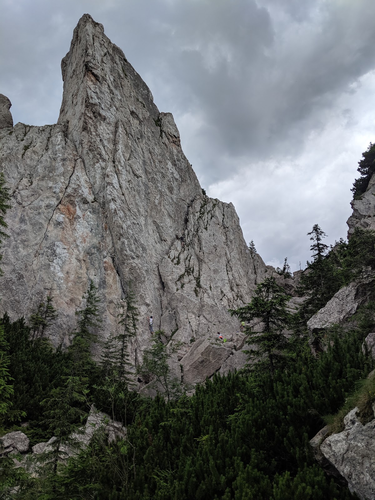 Pietrele Doamnei - foto 4