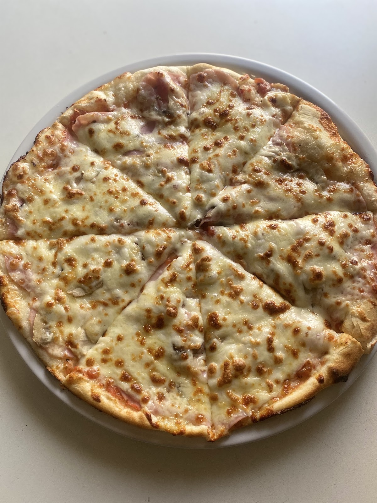 Pizza Delicioso Cisnădie