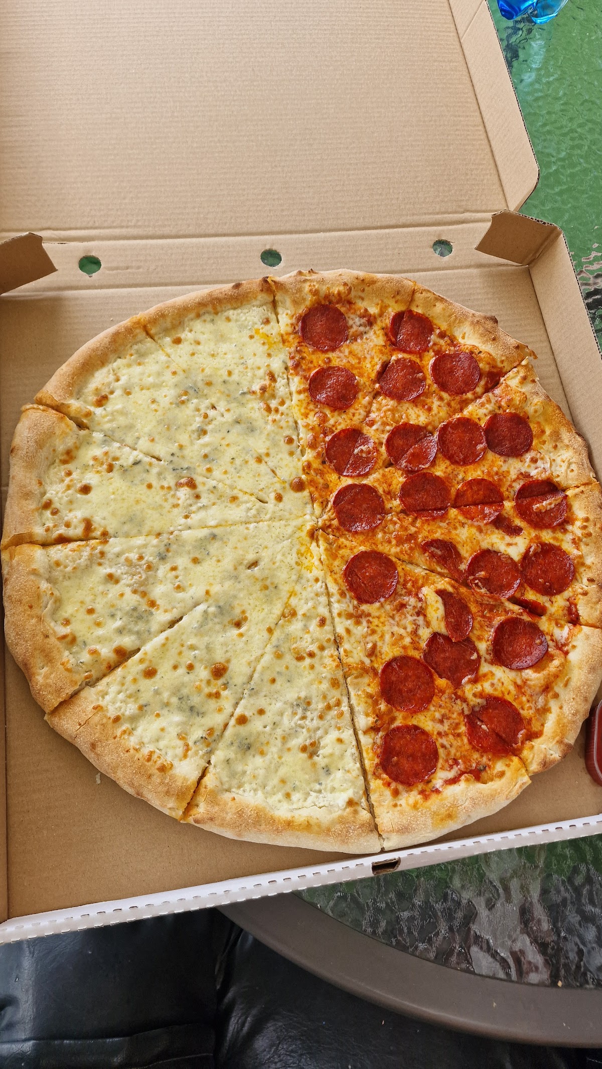 Pizza Station Comarnic - foto 4