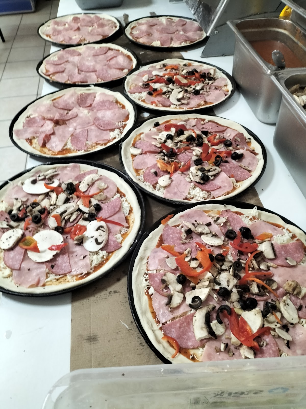 Pizzeria Dany Dumbraveni - foto 4