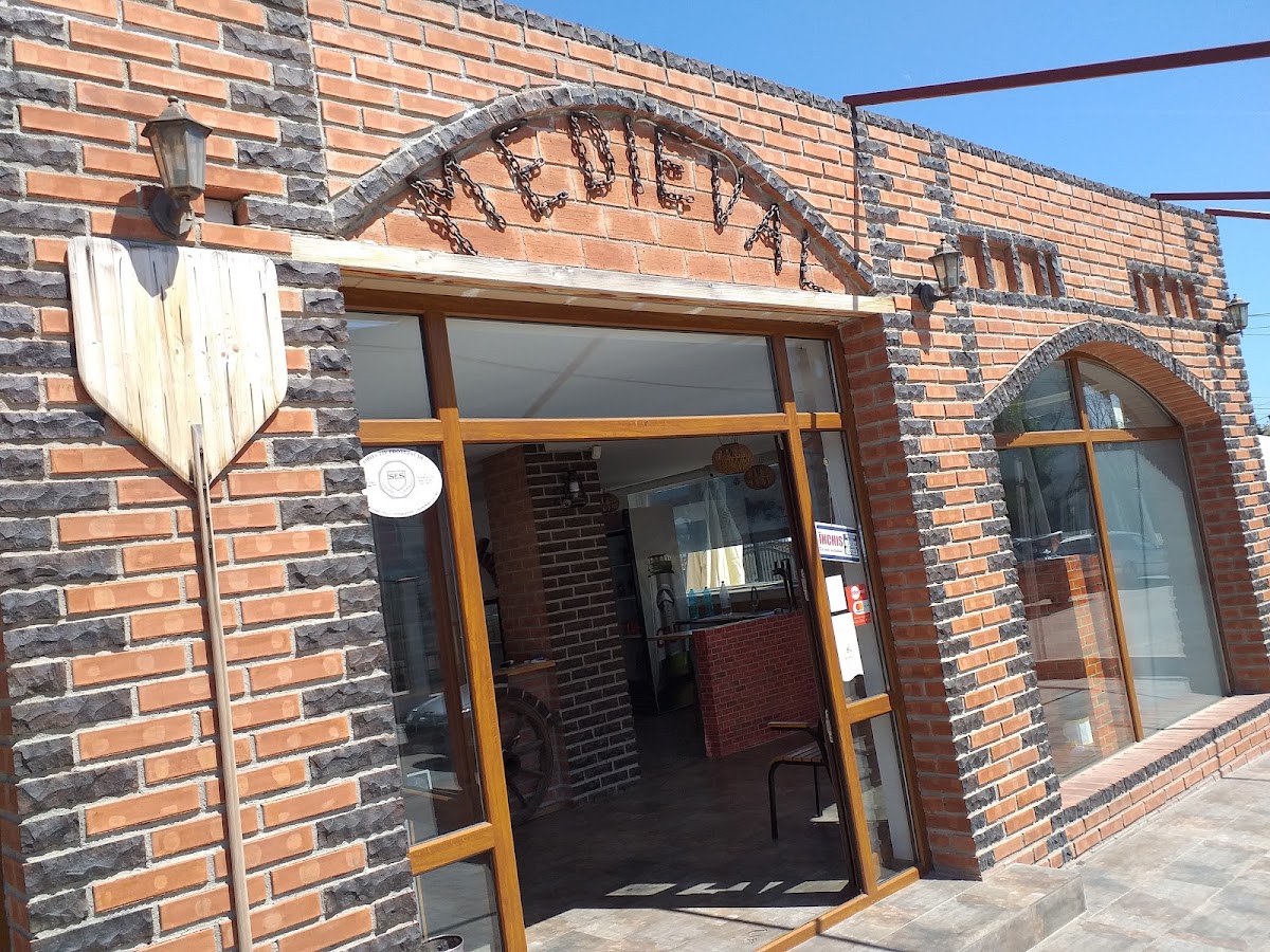 Pizzeria Medieval Mangalia - foto 4