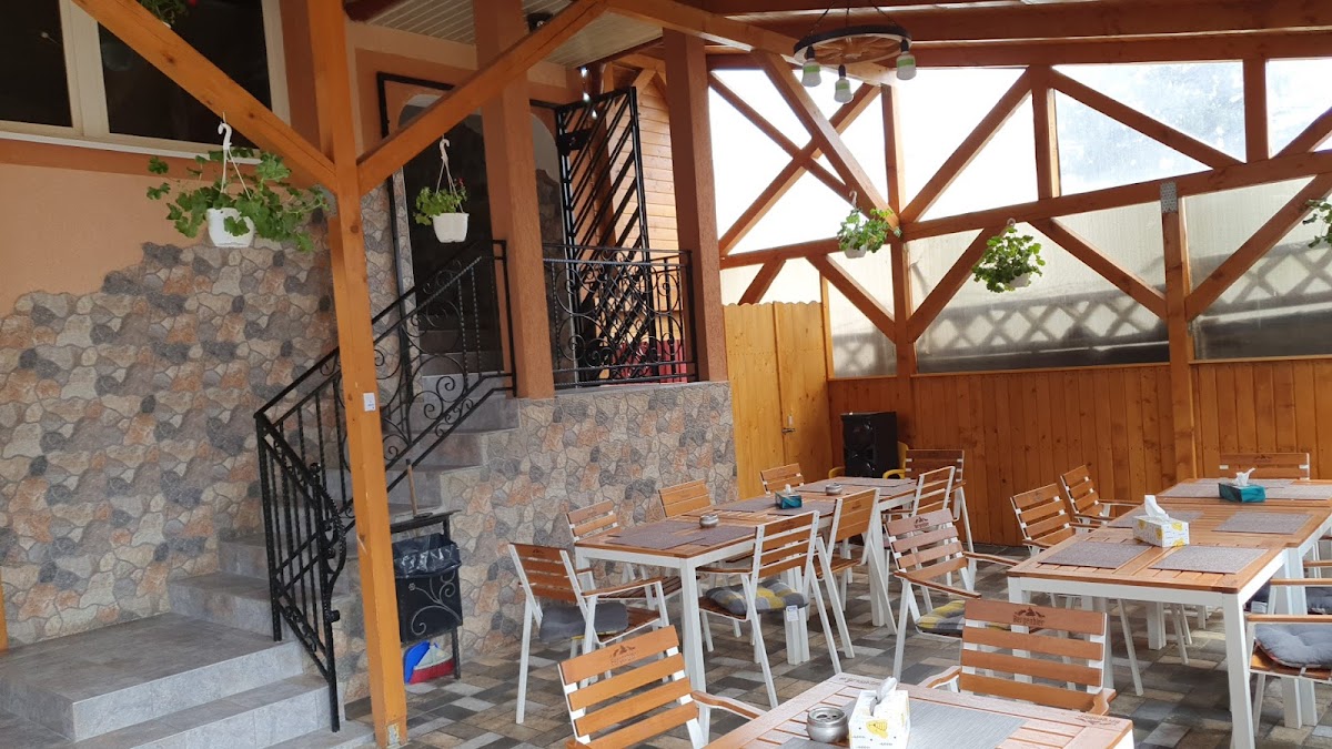 Pizzerie Prime, Hălăuceşti