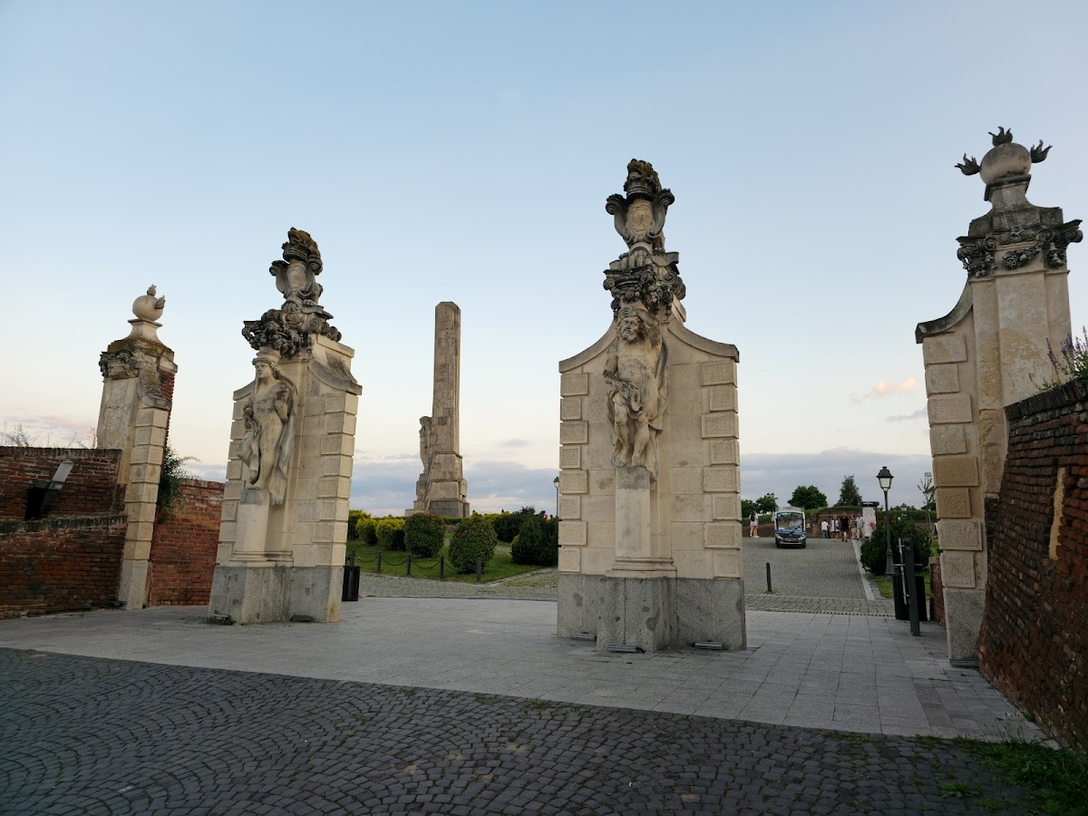 Az Alba Carolina Erőd Második Kapuja, Alba Iulia