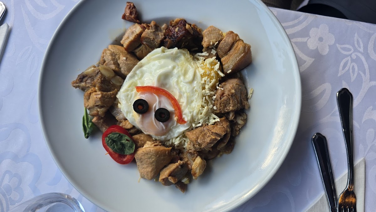 Popas Cucorăni - foto 2