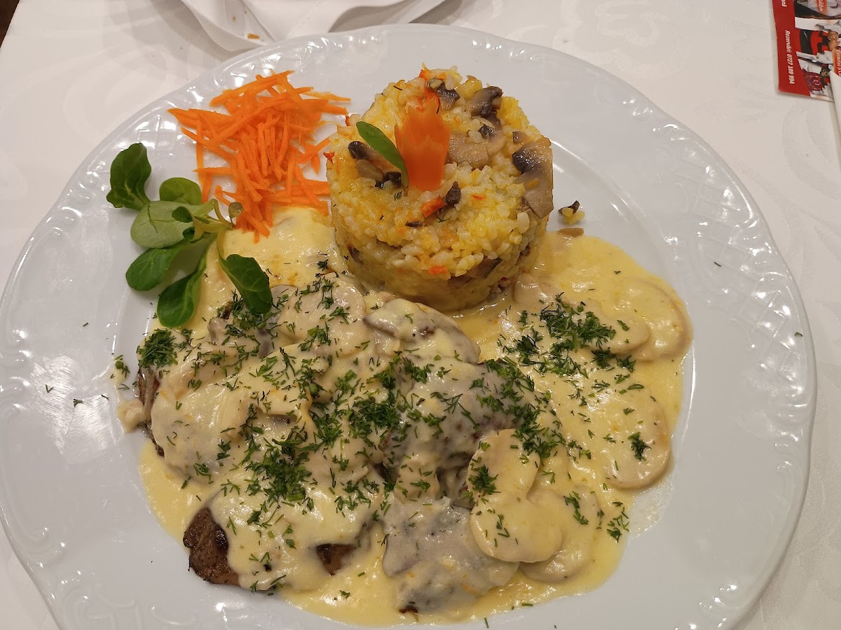 Popas Cucorăni - foto 3