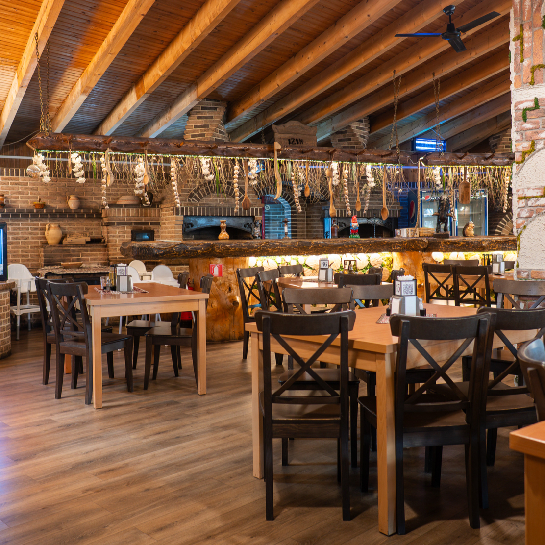 Popasul Baciului - foto 1