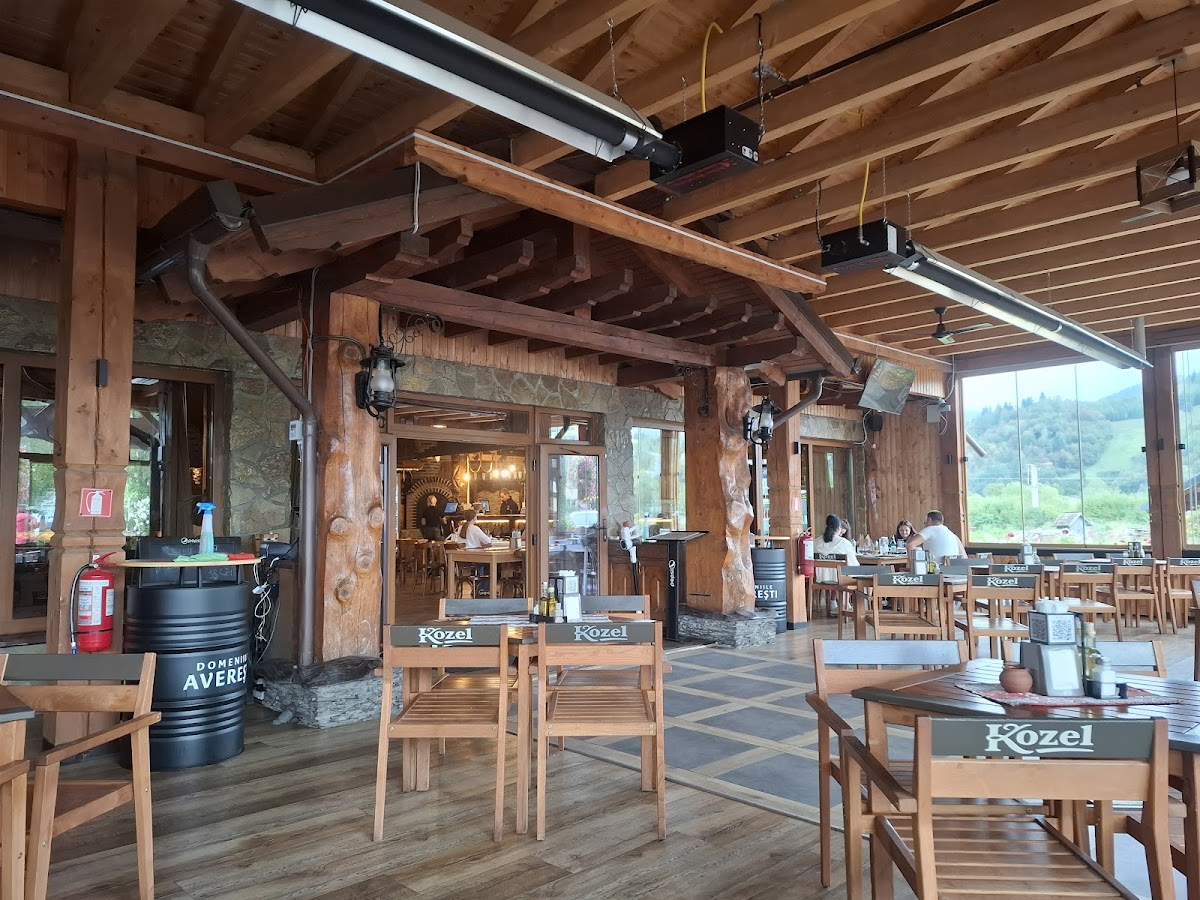 Popasul Baciului - foto 4