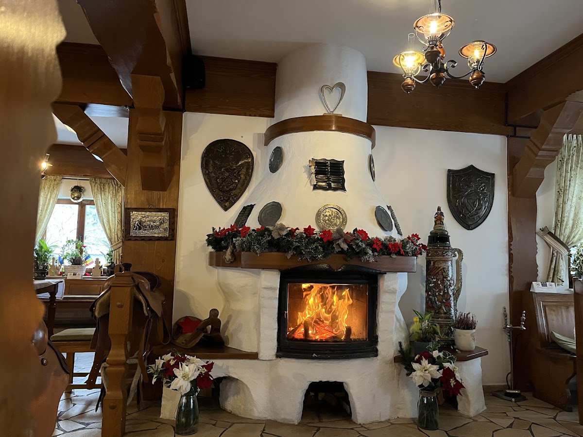 Popasul Craiului - foto 5