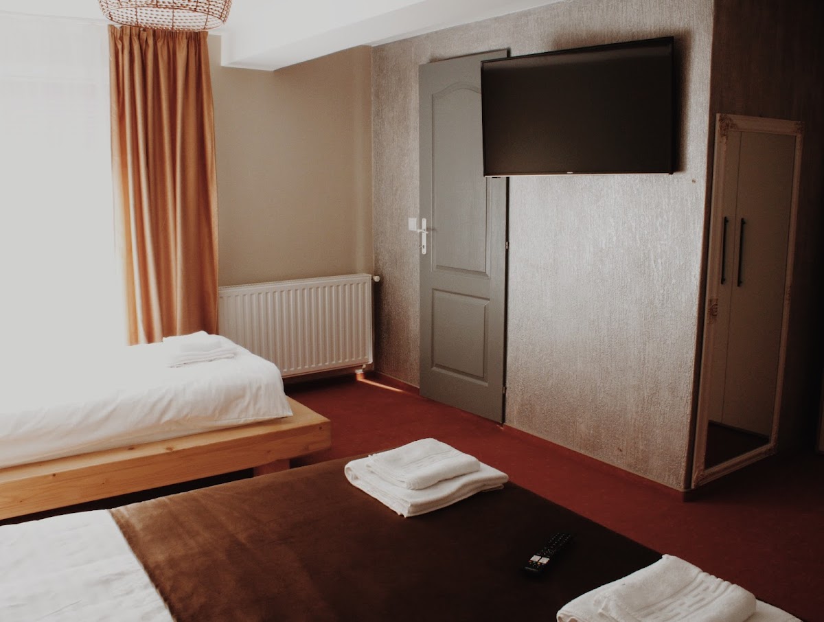 Popasul Graniceresc - foto 3