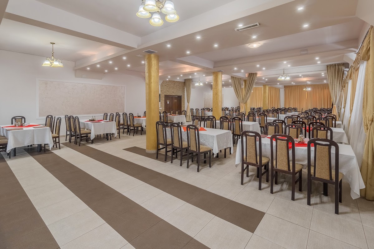 Popasul Ursilor Pension, Restaurant, Sauna & Jacuzzi neben der Bärenhöhle