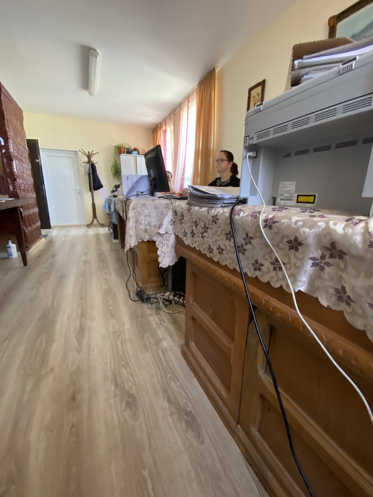 Blăgești Polgármesteri Hivatal - foto 2