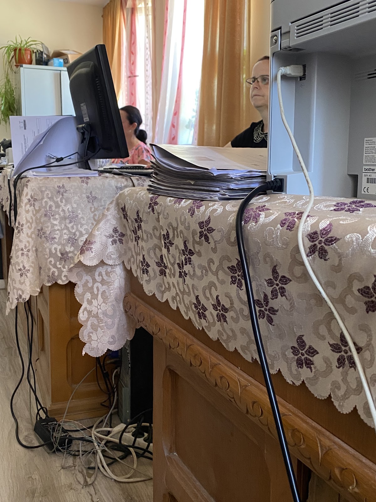 Blăgești Polgármesteri Hivatal - foto 3