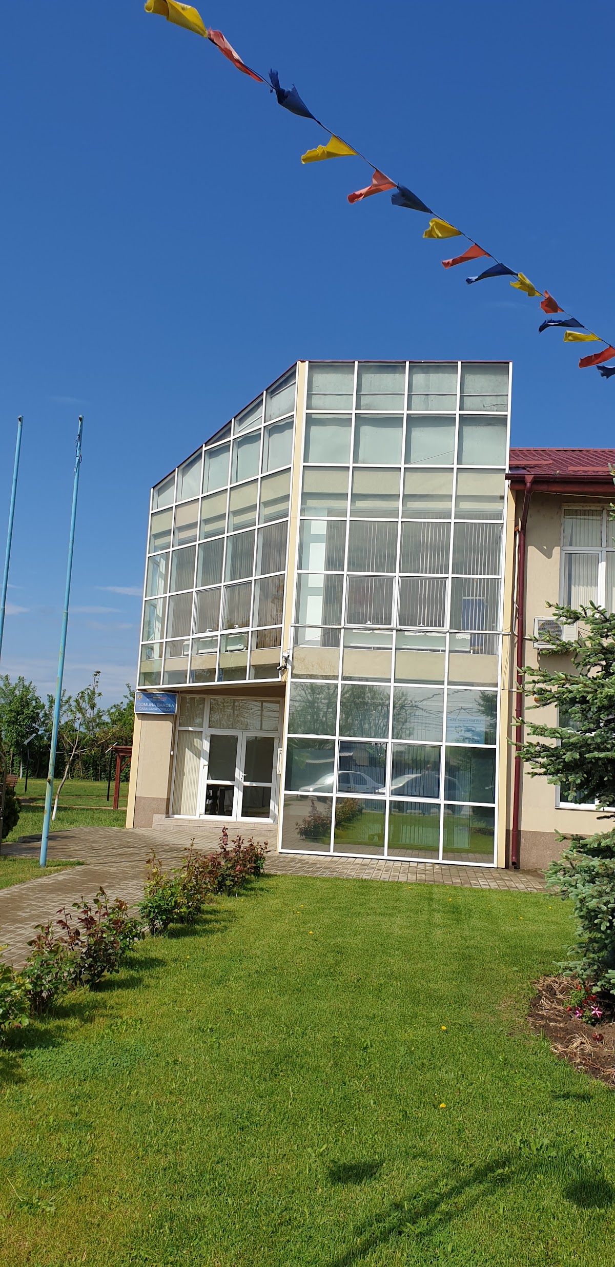 Primăria Comunei Barcea - foto 3