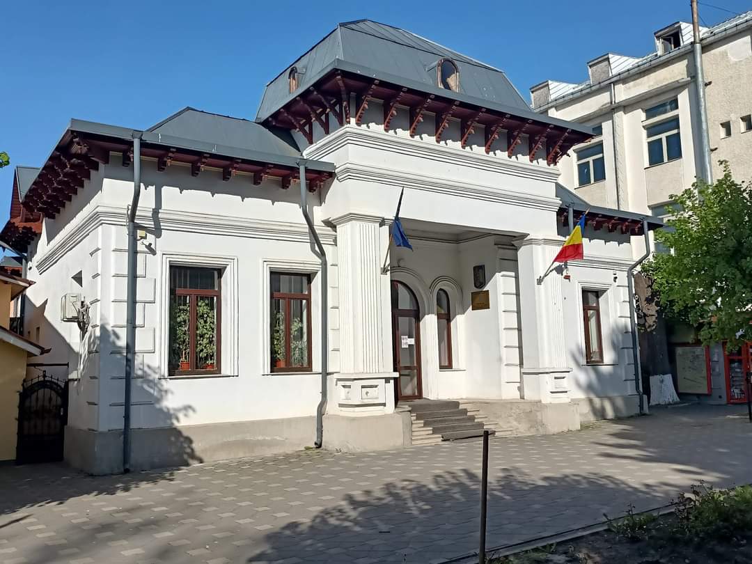 Primăria Fălticeni - foto 4