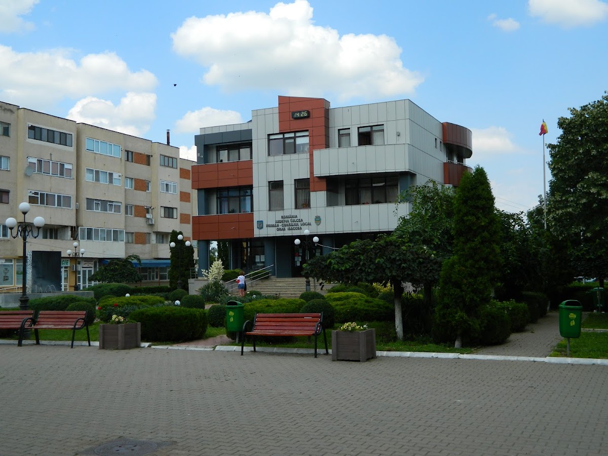 Primăria Isaccea - foto 2