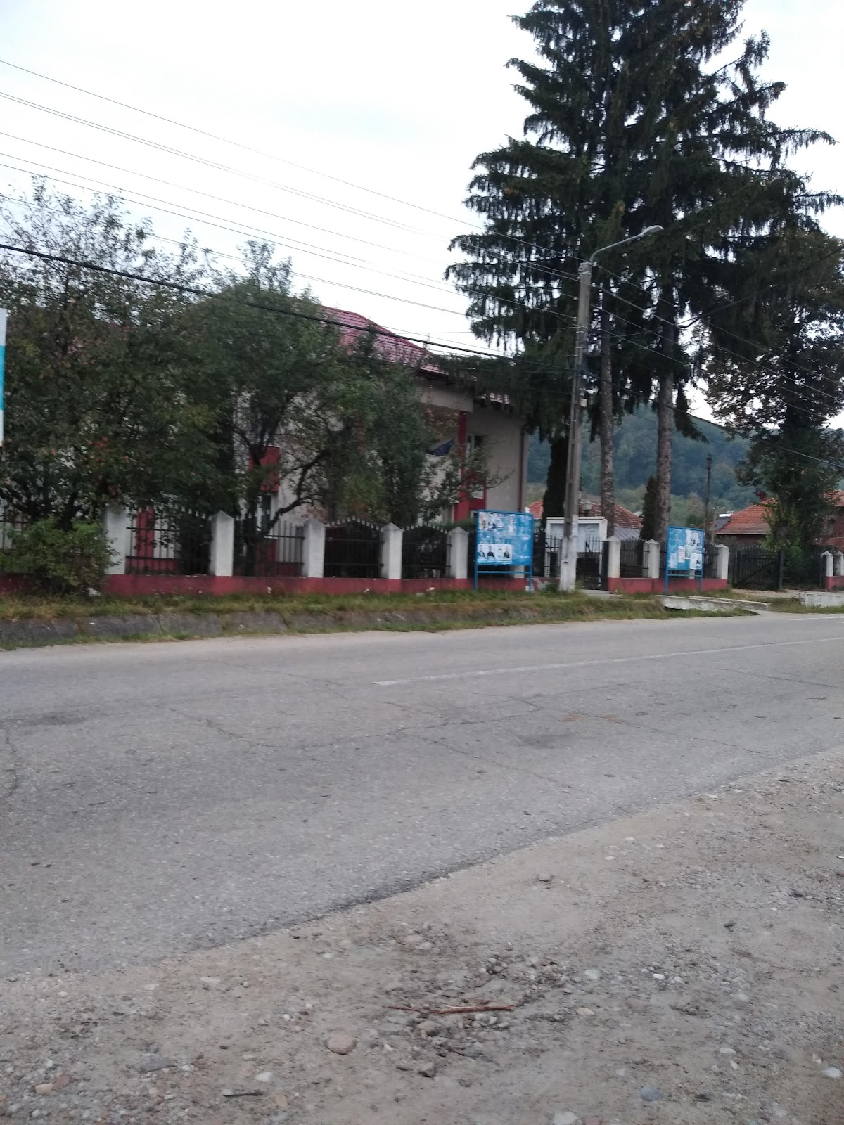 Primăria Mălureni - foto 2