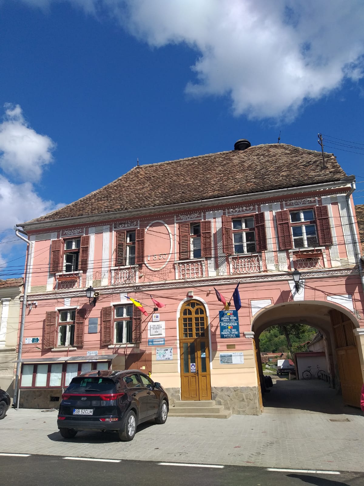 莫什纳市政厅 - foto 4