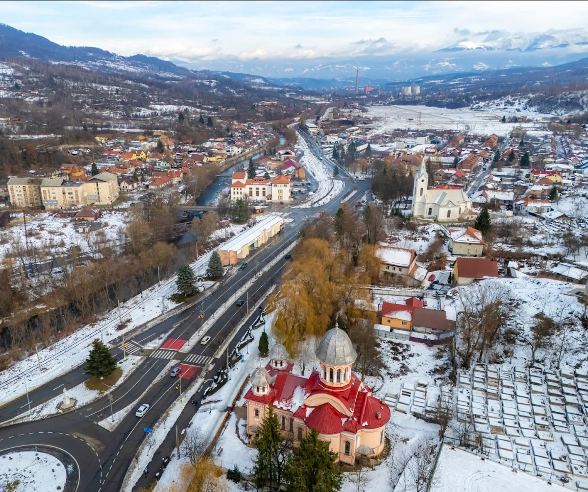 Lupeni Városháza - foto 4
