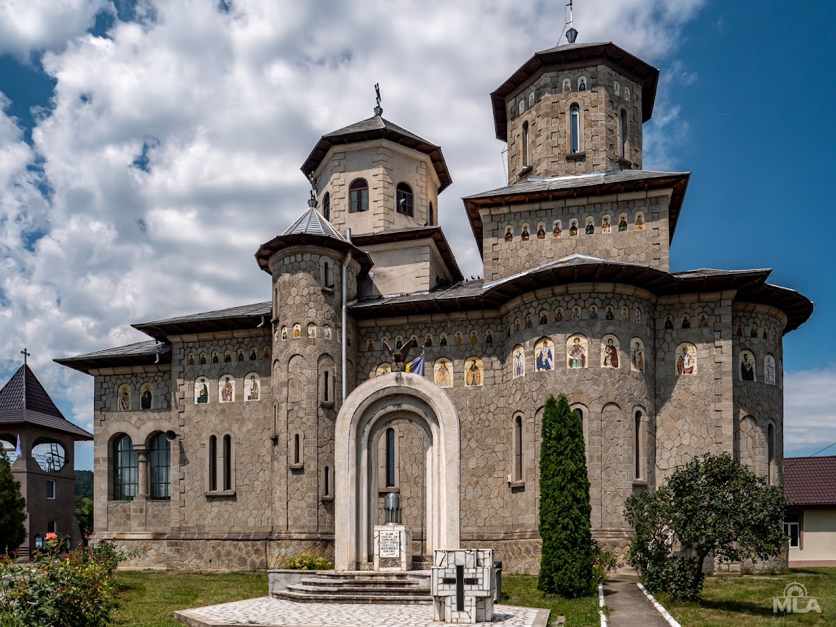 达尔马内什市政厅 - foto 2