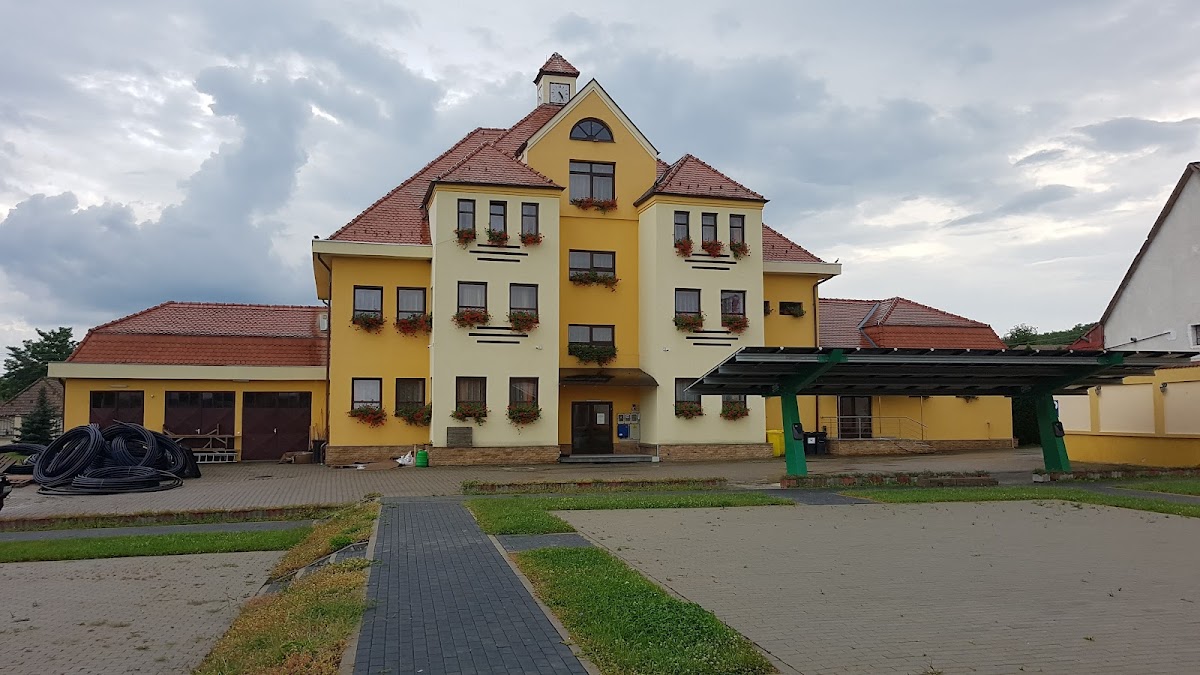 Ayuntamiento de Păuca - foto 4