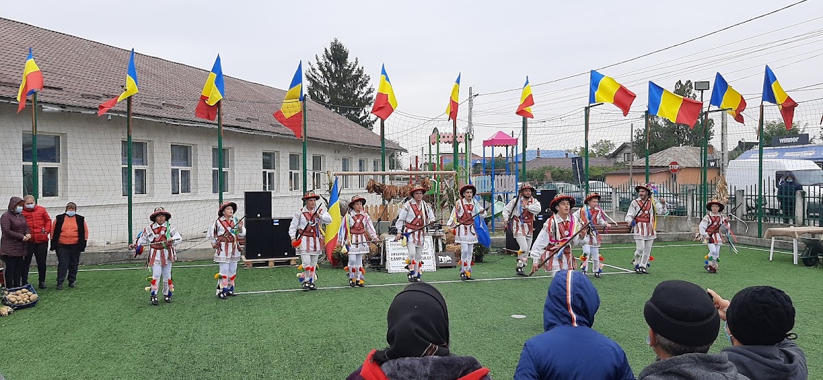 Ayuntamiento de Peretu - foto 3