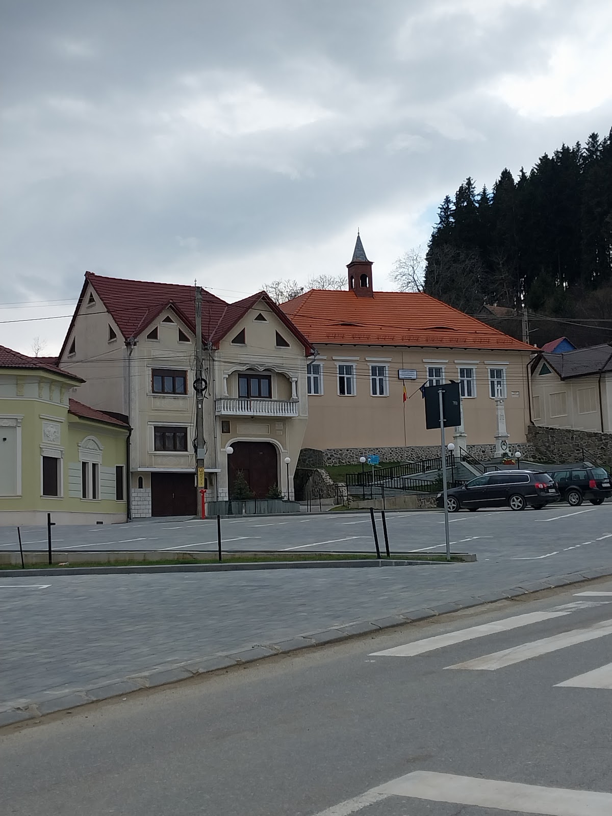 Primăria Poiana Sibiului - foto 2